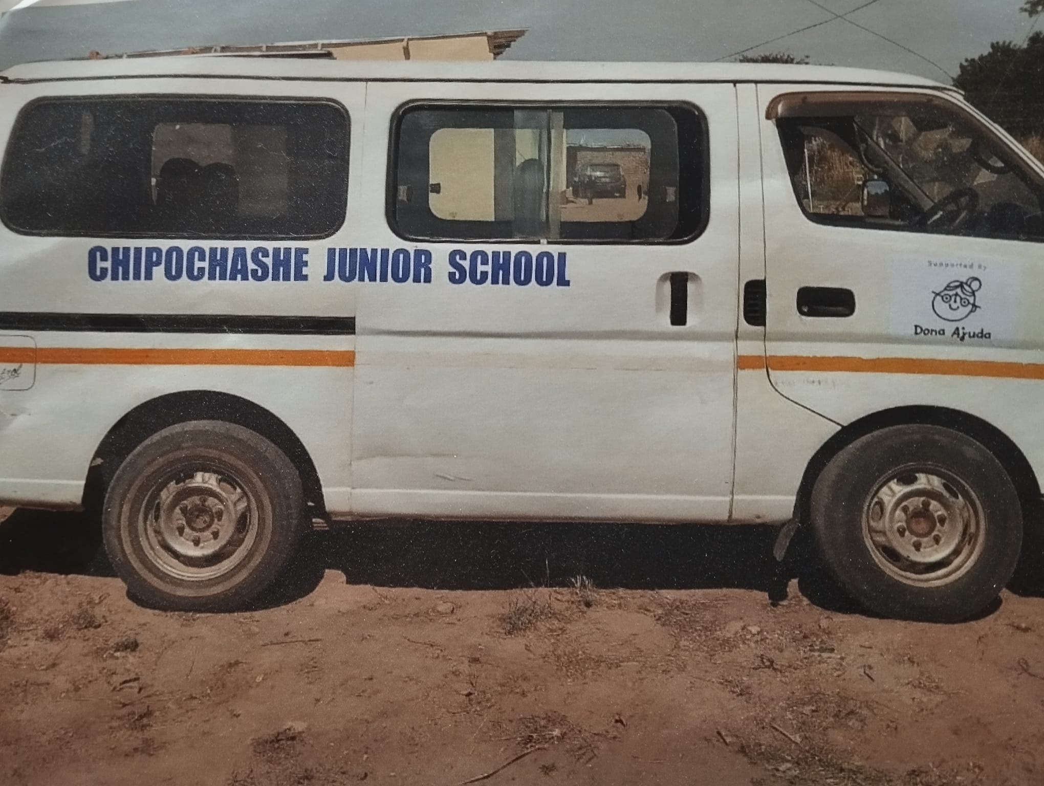 Bus For Chiposhashe